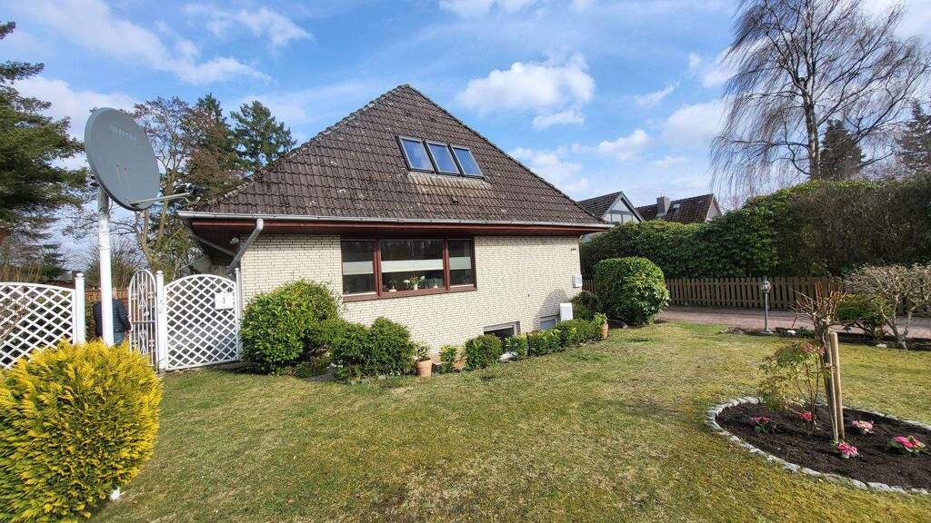 Einfamilienhaus zum Kauf 725.000 € 7 Zimmer 219 m² 1.254 m² Grundstück Quickborn 25451