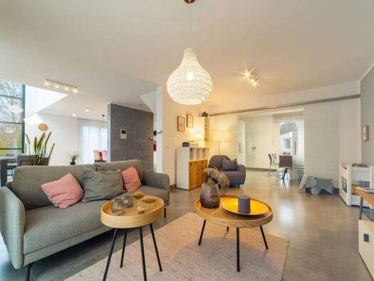 Einfamilienhaus zum Kauf provisionsfrei 215.999 € 4 Zimmer 143,3 m² 751 m² Grundstück Apolda 99510