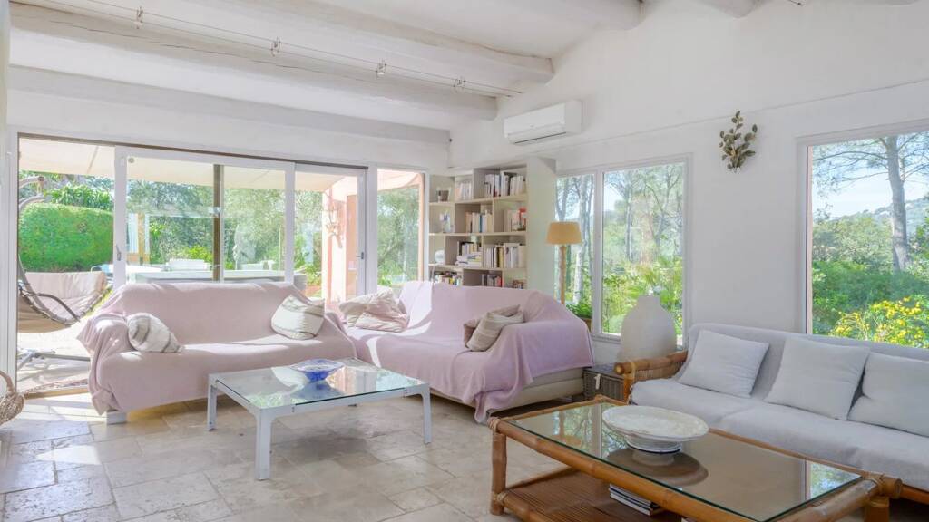 Einfamilienhaus zum Kauf 1.190.000 € 12 Zimmer 243 m² 12.302 m² Grundstück Centre BORMES LES MIMOSAS 83230