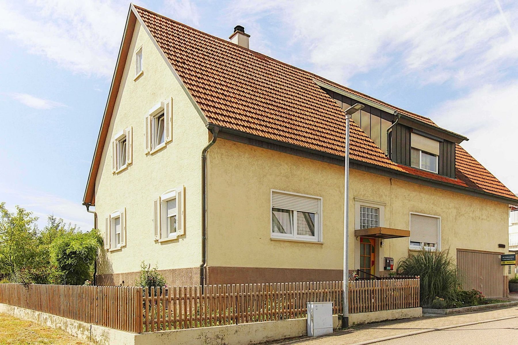 Einfamilienhaus zum Kauf 449.000 € 5 Zimmer 194,5 m²<br/>Wohnfläche 378 m²<br/>Grundstück Cleebronn 74389