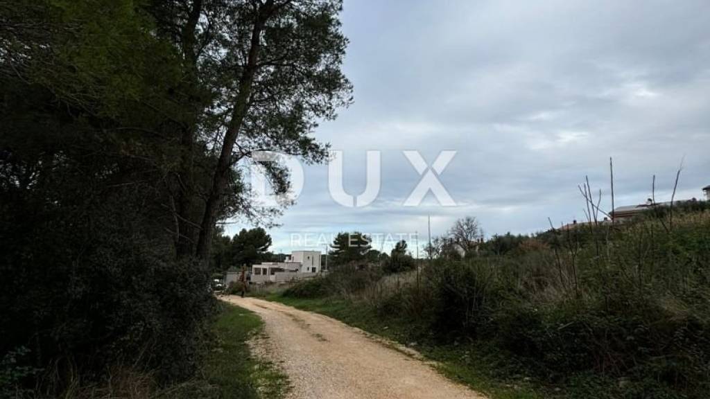 Land-/Forstwirtschaft zum Kauf 985.000 € Stinjan