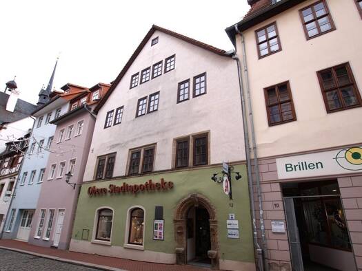 Wohnung zur Miete 495 € 2 Zimmer 86,1 m² 3. Geschoss frei ab sofort Steinweg 12 Pößneck,Stadt Pößneck 07381