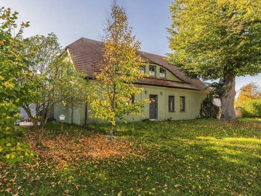 Mehrfamilienhaus zum Kauf 738.000 € 7 Zimmer 283 m² 1.029 m² Grundstück Niebede Nauen 14641