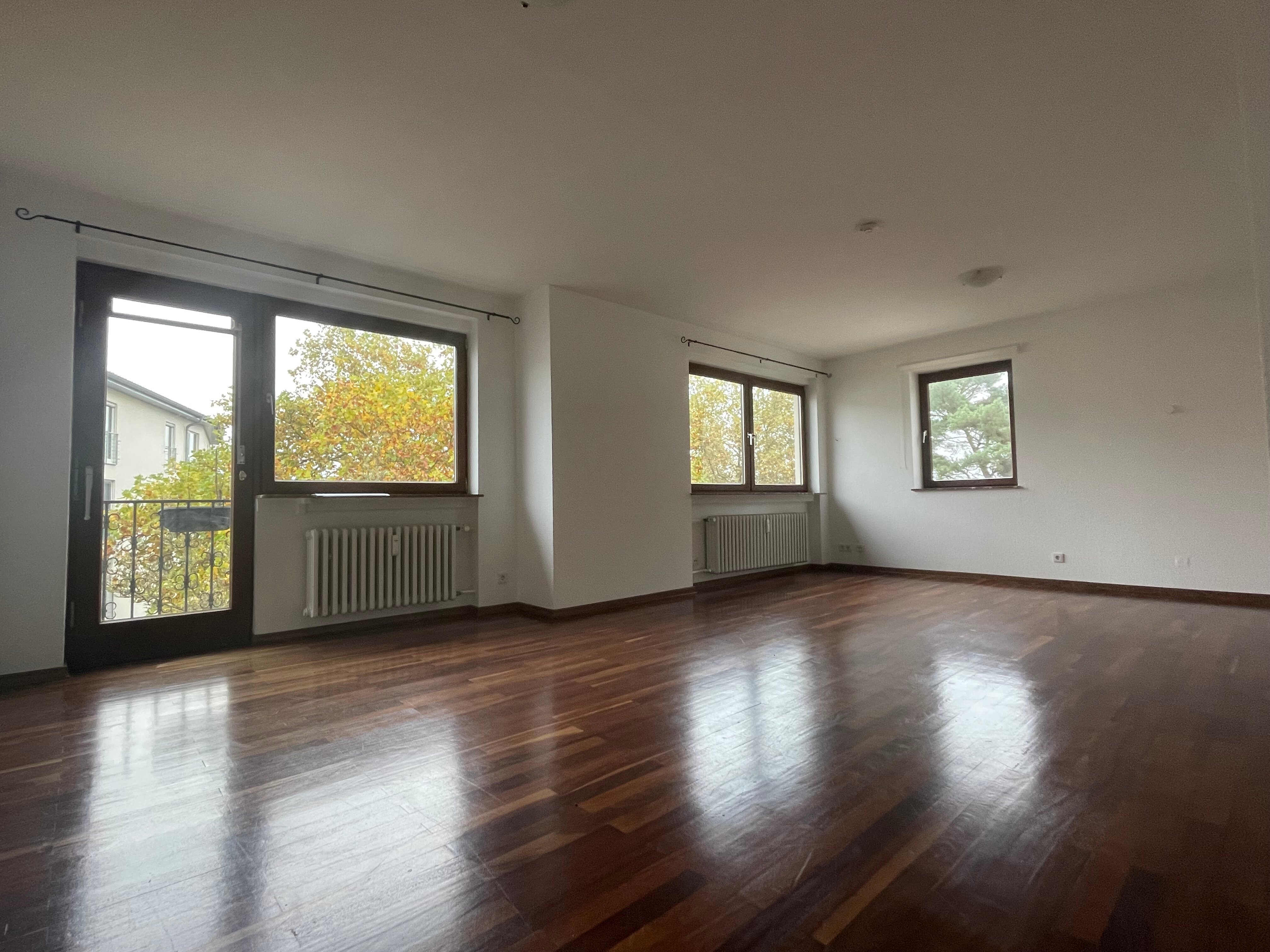 Wohnung zum Kauf 389.000 € 3 Zimmer 106 m²<br/>Wohnfläche 2.<br/>Geschoss ab sofort<br/>Verfügbarkeit Bergstr.28 Gartenfeld 2 Trier 54295