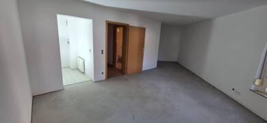 Wohnung zur Miete 224 € 1 Zimmer 37 m² Geschoss 1/3 Niederlungwitz Glauchau 08371