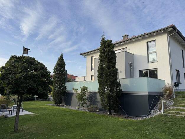 Einfamilienhaus zum Kauf provisionsfrei 950.000 € 6 Zimmer 198 m² 800 m² Grundstück Neuendettelsau 91564