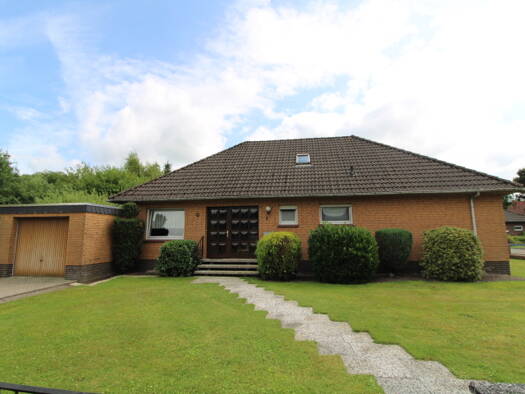 Bungalow zum Kauf 250.000 € 6 Zimmer 178 m² 706 m² Grundstück Wittmund 26409