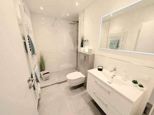 Wohnung zum Kauf provisionsfrei 229.000 € 2 Zimmer 67,5 m² 1. Geschoss Rehbachstraße 42 Neuhofen 67141