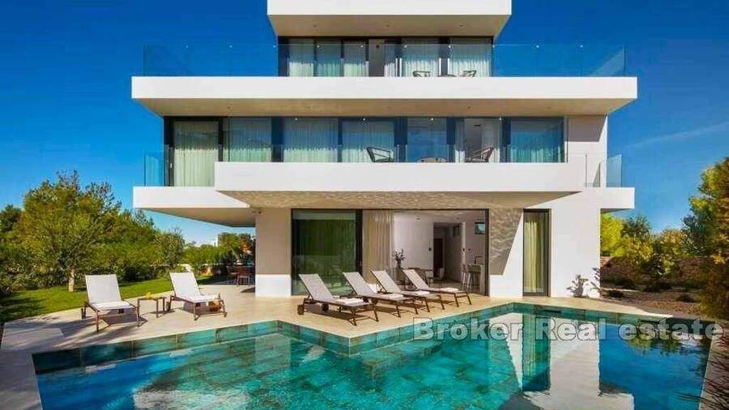 Haus zum Kauf 3.500.000 € 4 Zimmer 360 m² Zadar