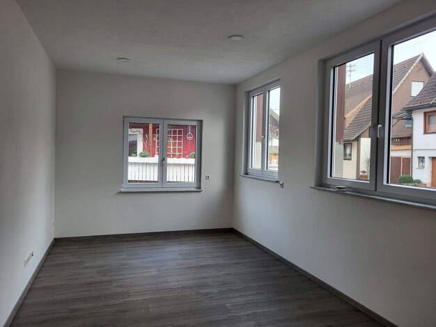 Wohnung zur Miete 600 € 2 Zimmer 62 m² EG frei ab 01.05.2026 Brunnenweg 3 Loßburg 72290