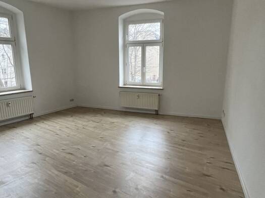 Wohnung zum Kauf 100.000 € 3 Zimmer 75 m² 1. Geschoss Stadtmitte Plauen 08523