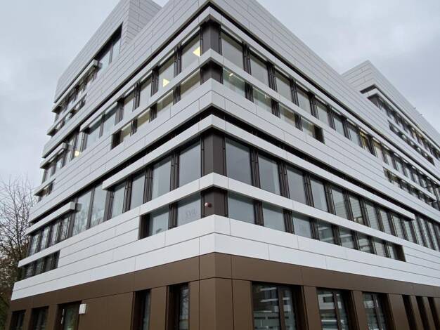 Bürogebäude zur Miete 13 € 683 m² Bürofläche teilbar ab 683 m² Langenhagen 30855