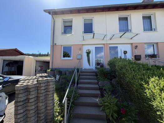 Reihenendhaus zum Kauf 445.000 € 5,5 Zimmer 136 m² 350 m² Grundstück Stadtgebiet St. georgen 78112
