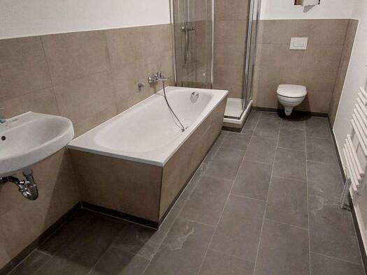 Wohnung zur Miete - Erstbezug 714 € 4 Zimmer 95,2 m² Luchplatz 1 Dessau-Roßlau 06862