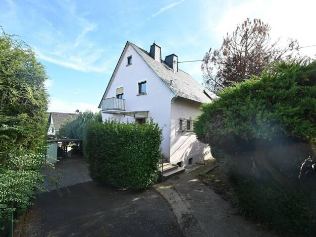 Einfamilienhaus zum Kauf 385.000 € 5 Zimmer 120 m² 487 m² Grundstück Niederberg Koblenz 56077