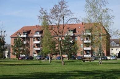 Maisonette zur Miete 394 € 3 Zimmer 64 m² Dachgeschoss, 4. Geschoss frei ab sofort Max-Sens-Platz 2 Zerbst Zerbst/Anhalt 39261