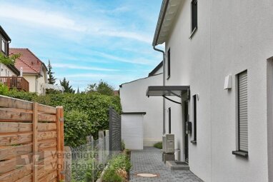 Doppelhaushälfte zum Kauf 749.000 € 6,5 Zimmer 138 m² 219 m² Grundstück Pfullingen 72793