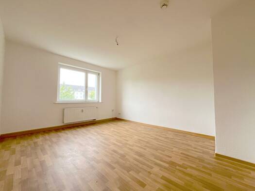 Wohnung zur Miete 399 € 4 Zimmer 70 m² Geschoss 2/3 frei ab sofort Leipziger Straße 121 a Pölbitz Zwickau 08058