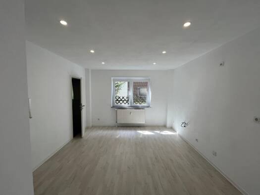 Wohnung zur Miete 700 € 2 Zimmer 65 m² EG Illingen 66557