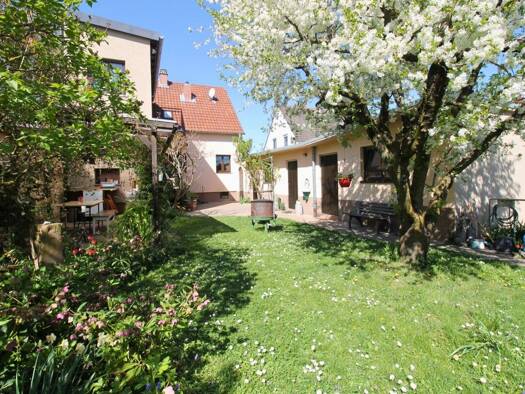Doppelhaushälfte zum Kauf 490.000 € 6 Zimmer 139 m² 421 m² Grundstück Großniedesheim 67259