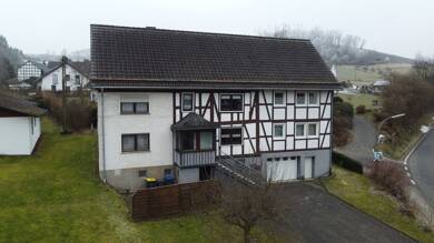 Einfamilienhaus zum Kauf 160.000 € 8 Zimmer 242 m² 649 m² Grundstück Elsoff Bad Berleburg 57319