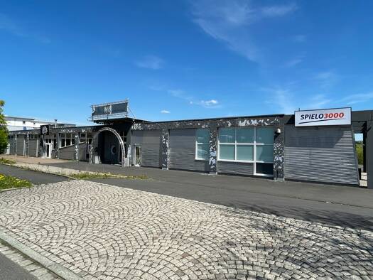 Immobilie zum Kauf 1.000.000 € 6.904 m² Grundstück Tirschenreuth 95643