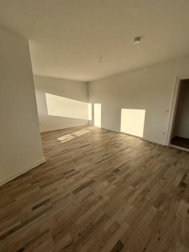 Wohnung zur Miete 539 € 4 Zimmer 80,6 m² 2. Geschoss Weidenstraße 5 Aldenburg Wilhelmshaven 26389
