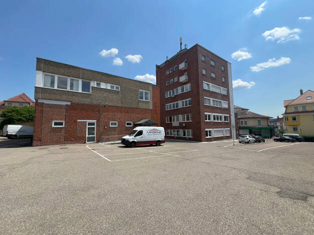 Praxis zur Miete 8,90 € 660,2 m² Bürofläche teilbar ab 330,1 m² Stadtgebiet Göppingen 73033