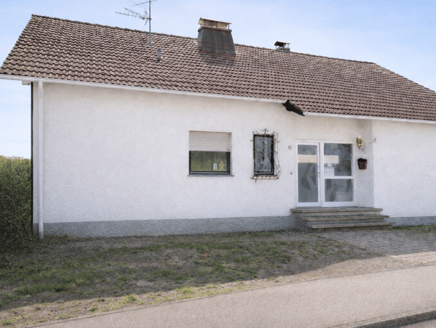 Mehrfamilienhaus zum Kauf 6 Zimmer 170 m² 1.800 m² Grundstück frei ab sofort Höfchen Hermeskeil 54411