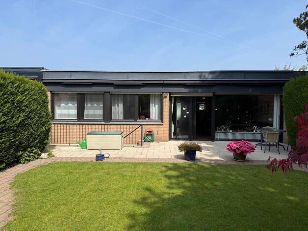 Bungalow zum Kauf 569.000 € 5 Zimmer 120 m² 392 m² Grundstück Sankt Augustin Sankt Augustin 53757