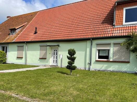 Reihenmittelhaus zum Kauf 219.500 € 4 Zimmer 110 m² 623 m² Grundstück Haffstr. 7 Rakow Am Salzhaff 18233