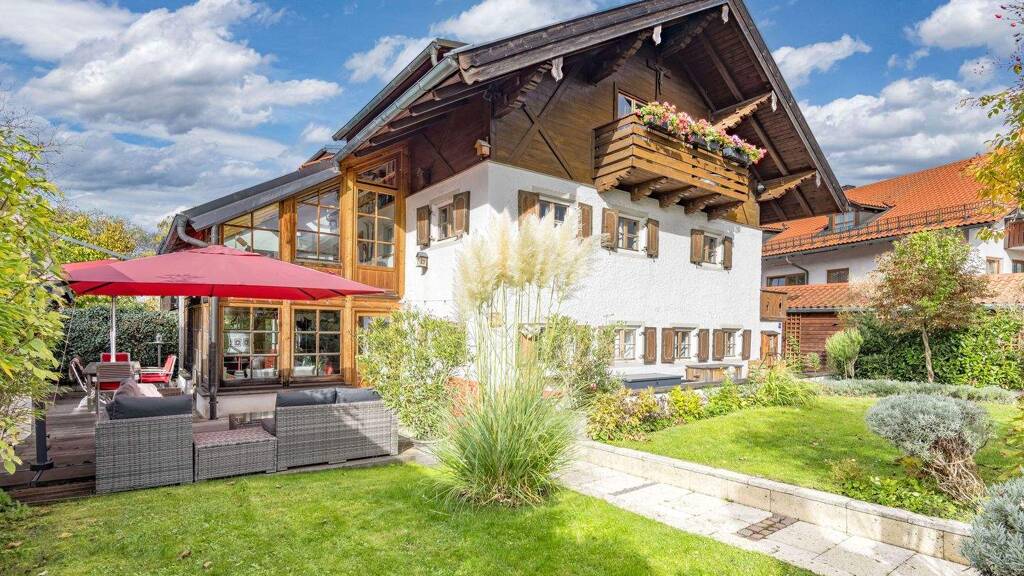 Bauernhaus zum Kauf 5 Zimmer 205 m² 354 m² Grundstück Grünwald 82031