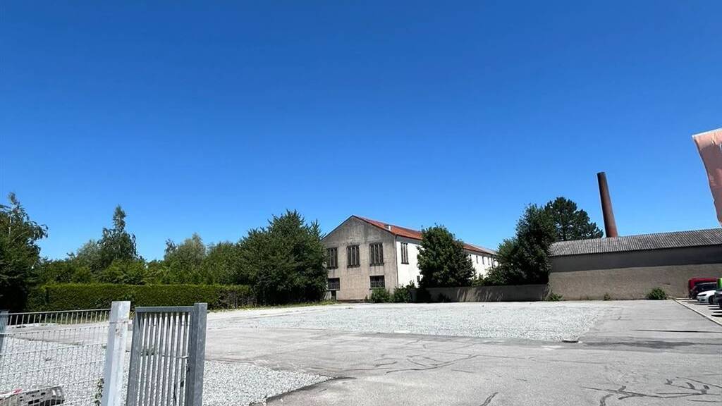 FreiflĂ€che zur Miete 1.700 mÂČ LagerflĂ€che Plattling 94447