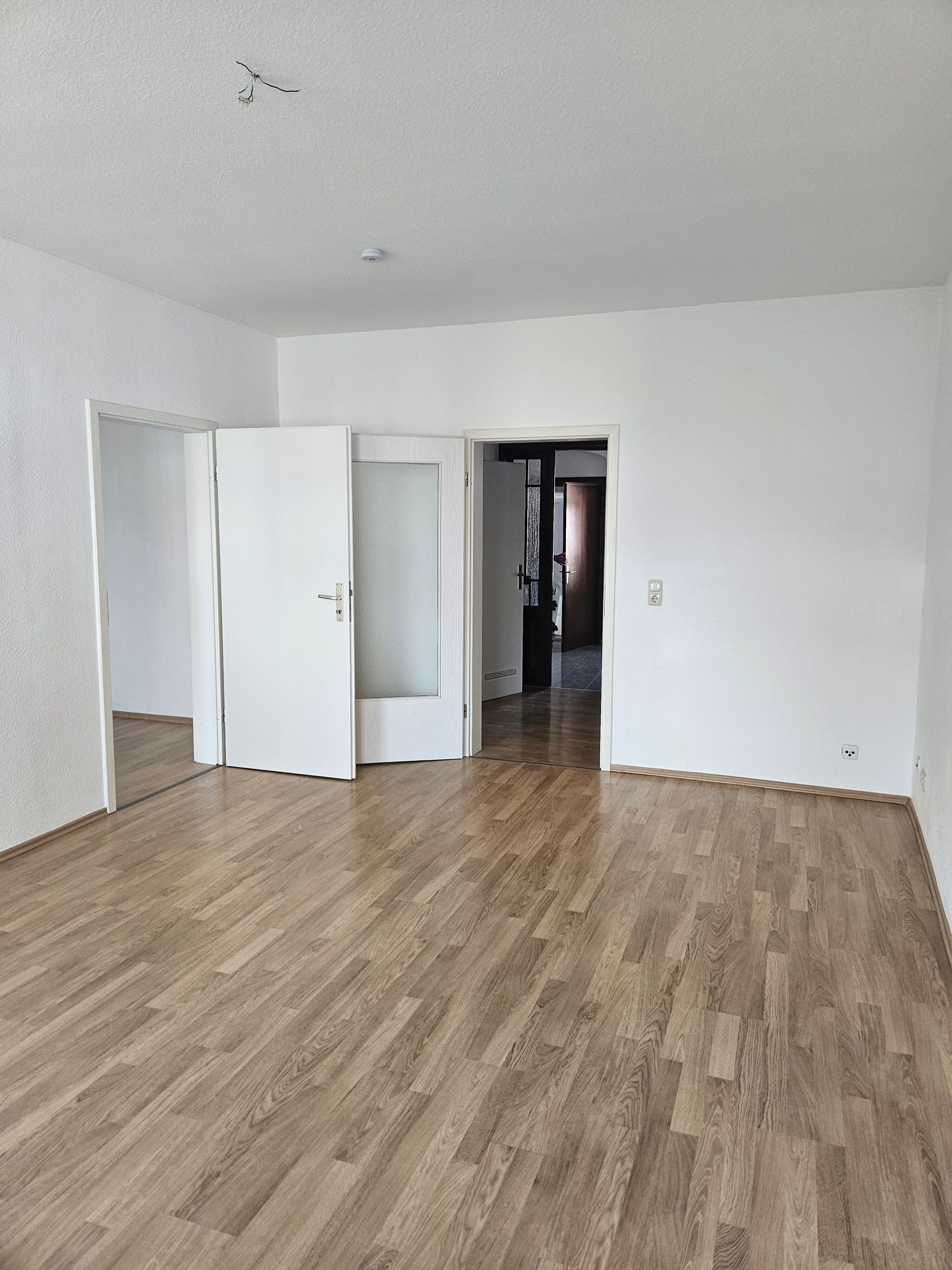 Wohnung zur Miete 464 € 4 Zimmer 80 m²<br/>Wohnfläche 2.<br/>Geschoss ab sofort<br/>Verfügbarkeit Marktstraße 2 Döbeln Döbeln 04720