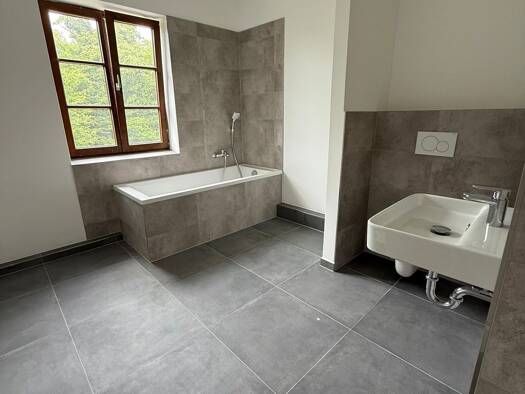 WG-Zimmer zur Miete 850 € 2,5 Zimmer 75 m² Geschoss 2/3 frei ab sofort Schloßberg 23 Griesbach Bad Griesbach i.Rottal 94086