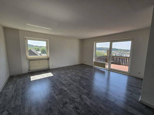 Maisonette zur Miete 560 € 2,5 Zimmer 83,6 m² Geschoss 3/3 frei ab sofort Friedrichsthal Friedrichsthal 66299