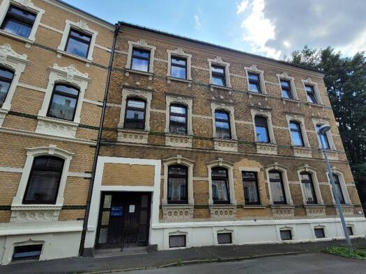 Mehrfamilienhaus zum Kauf 120.000 € 11 Zimmer 291,1 m² 570 m² Grundstück Treuen 08233