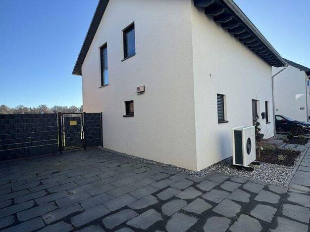 Einfamilienhaus zum Kauf provisionsfrei 685.000 € 5 Zimmer 130 m² 439 m² Grundstück Höhscheid Solingen 42657