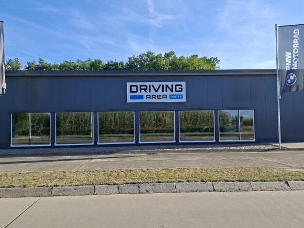Ladenfläche zur Miete 275,5 m² Verkaufsfläche teilbar ab 275,5 m² Wesendorf Wesendorf 29392