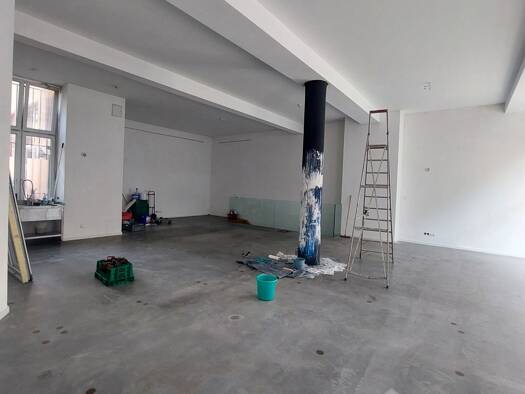 Laden zur Miete 3.000 € 103 m² Verkaufsfläche Frankfurt am Main 60385