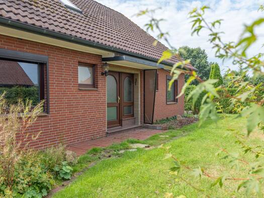 Einfamilienhaus zum Kauf 218.000 € 5 Zimmer 128 m² 1.077 m² Grundstück Ritsch Drochtersen 21706