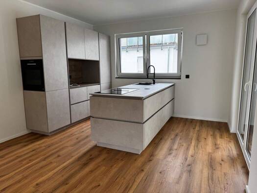 Wohnung zur Miete - Erstbezug 1.320 € 3 Zimmer 88 m² 2. Geschoss frei ab 01.12.2025 Echternacherbrück 54668