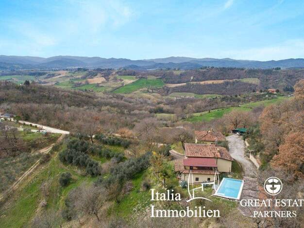 Bauernhaus zum Kauf 650.000 € 14 Zimmer 328 m² 15.700 m² Grundstück Citta' Di Castello 06012