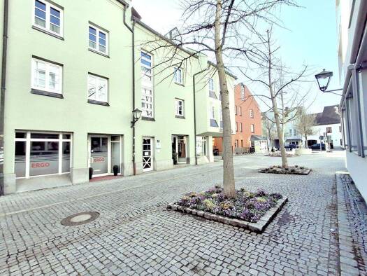 Bürofläche zur Miete 750 € 2 Zimmer 66 m² Bürofläche teilbar ab 20 m² Deggendorf 94469