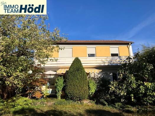 Einfamilienhaus zur Miete 1.700 € 6,5 Zimmer 150 m² 750 m² Grundstück frei ab 01.01.2027 Rottenburg Rottenburg am Neckar 72108