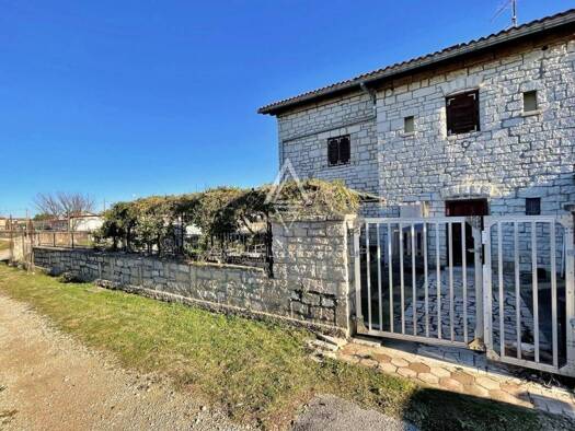 Haus zum Kauf 220.000 € 10 Zimmer 207 m² Kanfanar Kanfanar
