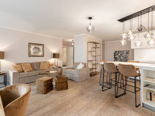 Wohnung zur Miete Wohnen auf Zeit 2.770 € 2 Zimmer 75 m² frei ab 01.10.2026 Maxvorstadt München 80335