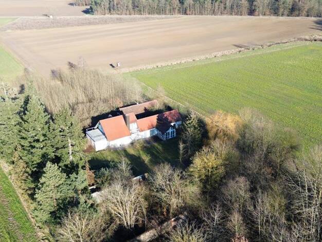 Einfamilienhaus zum Kauf 669.900 € 5 Zimmer 199,4 m² 11.227 m² Grundstück Am Hardt Sünching 93104
