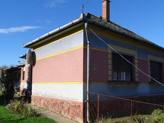 Einfamilienhaus zum Kauf 49.000 € 6 Zimmer 130 m² 2.700 m² Grundstück Komitat Somogy