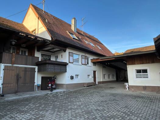 Einfamilienhaus zum Kauf 439.000 € 8 Zimmer 238 m² 1.306 m² Grundstück Leiselheim Sasbach am Kaiserstuhl 79361